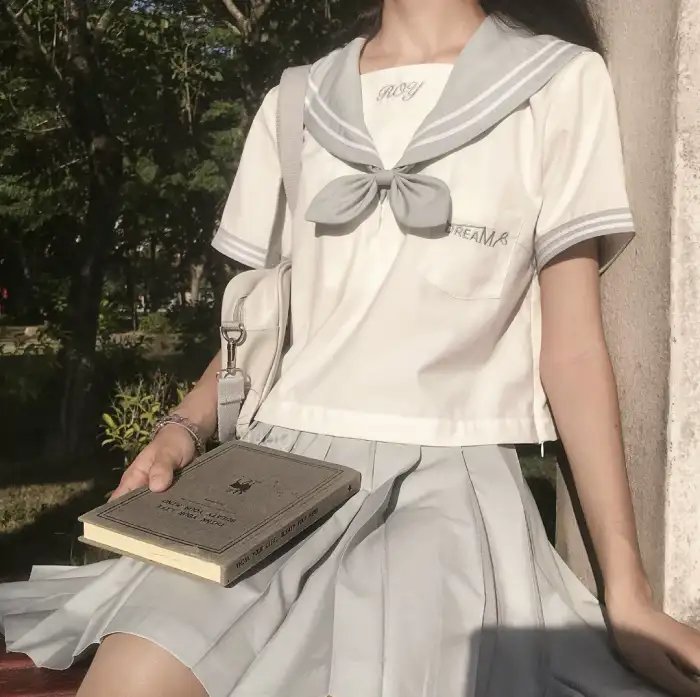 横囧青春